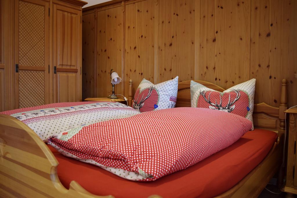 Almsternchen 1 Apartment Oberstdorf Bagian luar foto